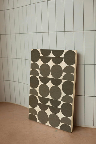 Neutral Subtle Shift I