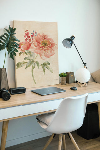 Floral Focus VI Crop Print