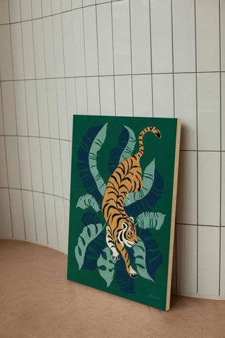 Prowling Tiger Print